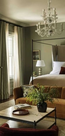 The Douglas Hotel lobby – lifestyle hotel featured in hospitality digital marketing campaign by Easygridon Marketing